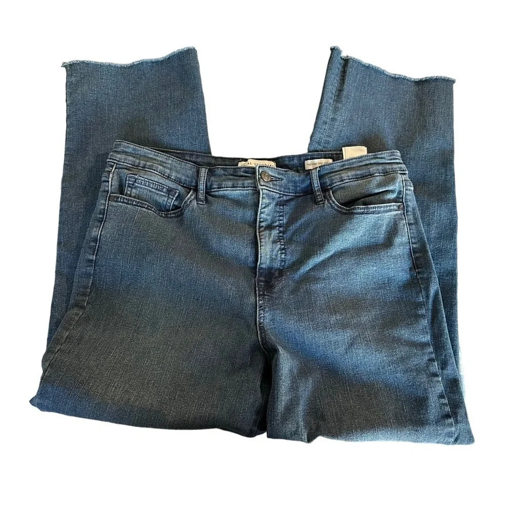 Social Standard by Sanctuary women's size 14, high rise crop straight, raw hem - Picture 1 of 6